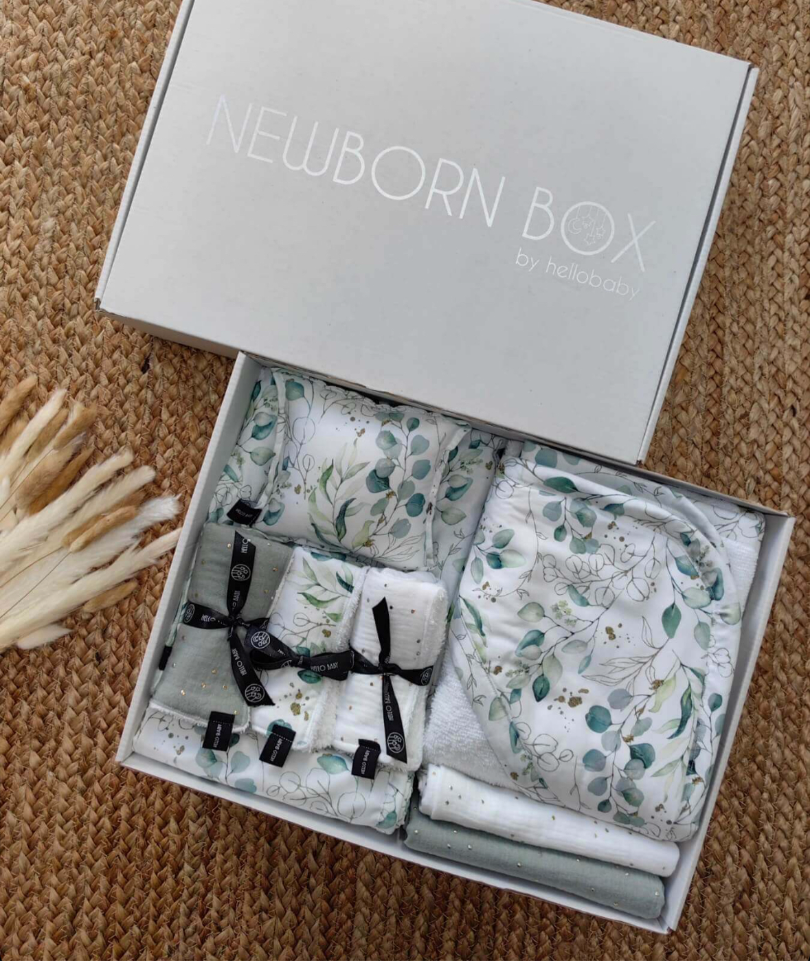 Newborn box Eucalyptus